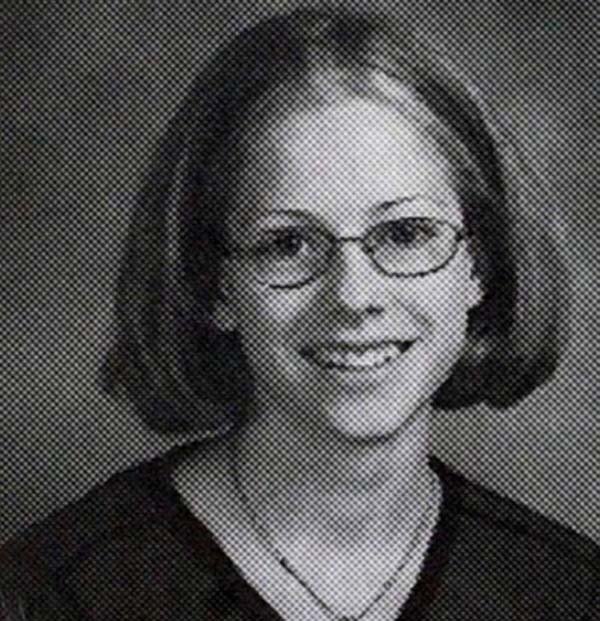 avril-lavigne-yearbook Reprodução