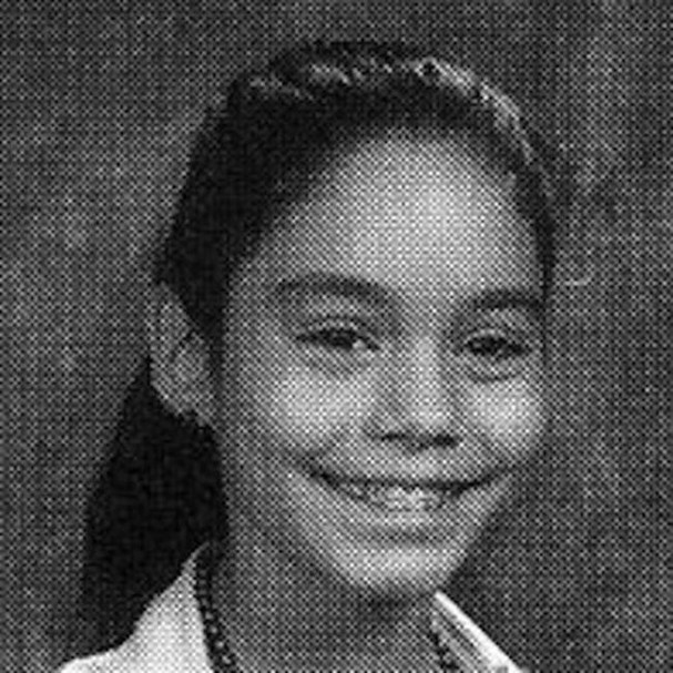 vanessa-hudgens-yearbook Reprodução