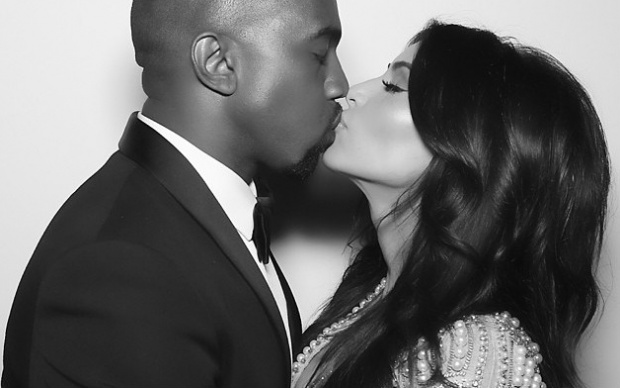 Kanye West festeja 37 anos e ganha declaração de amor de Kim