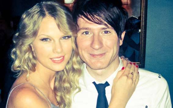 Taylor Swift fez música para Adam Young do Owl City; e ele fez uma para ...