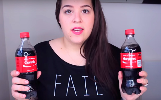 thptnganamst.edu.vnr usa Coca-Cola para lavar o cabelo – e fica surpresa com o  resultado! | Capricho