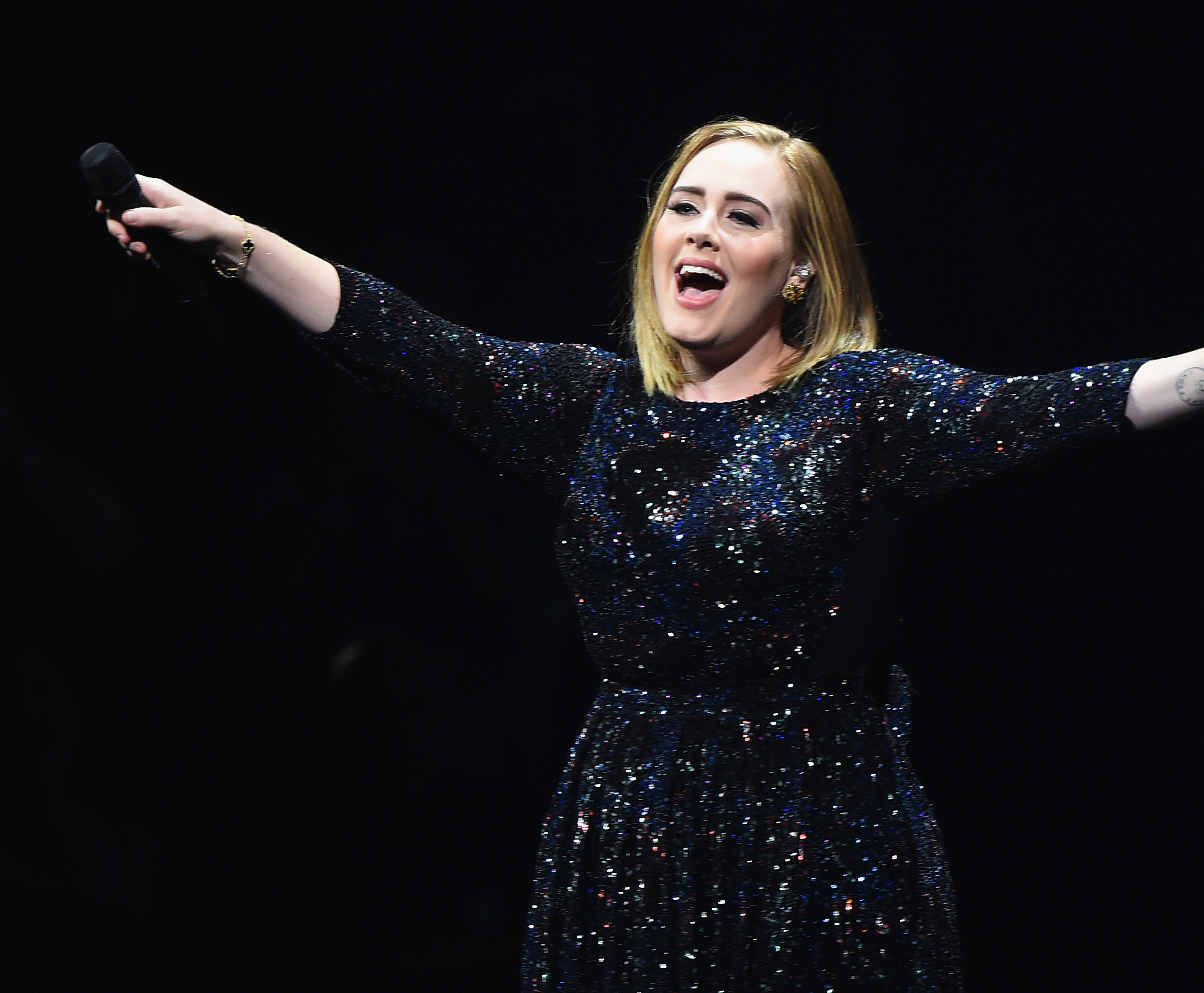 PHILADELPHIA, PA - SEPTEMBER 09: Adele performs at Wells Fargo Center on September 9, 2016 in Philadelphia, Pennsylvania. (Photo by Theo Wargo/Getty Images)