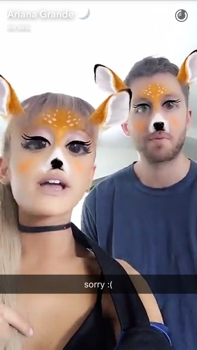 Print do snap da Ariana Grande com o cantor Calvin Harris