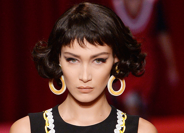 bella-hadid-cabelo-chanel-moschino-2 A Bella também surgiu com o look na passarela