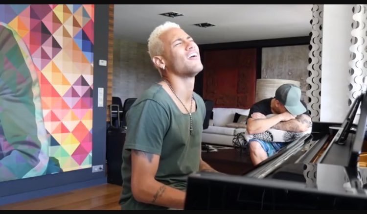 neymar-lanca-musica-yo-necesito-foto Print do vídeo de Neymar