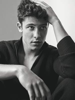 shawn-mendes-luomo-vogue-2 (Reprodução/Twitter)