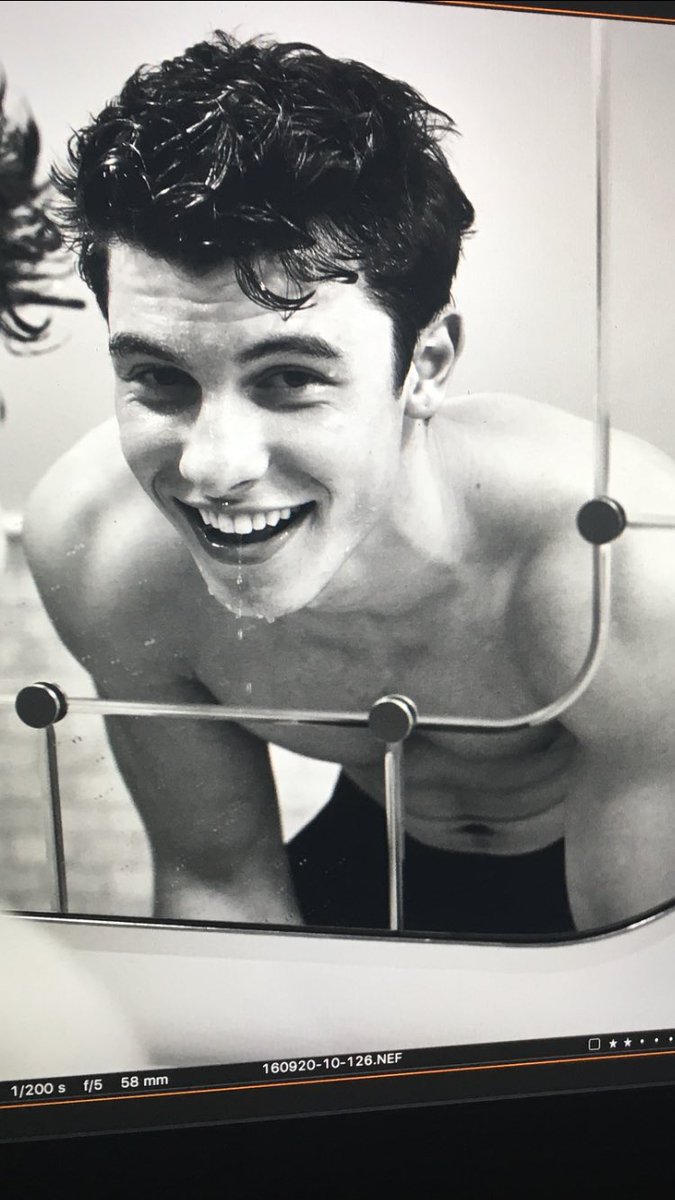 shawn-mendes-luomo-vogue-5 (Reprodução/Twitter)