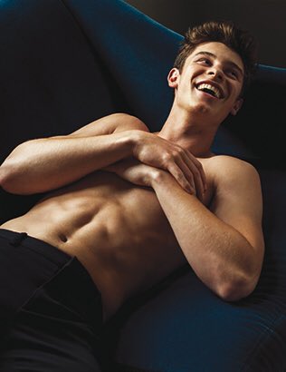 shawn-mendes-luomo-vogue (Reprodução/Twitter)