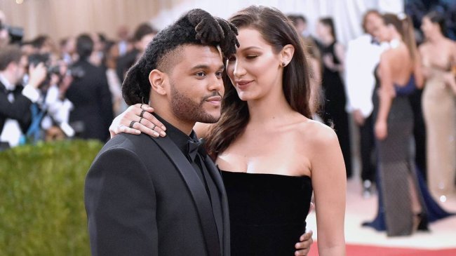 bella-hadid-the-weeknd-momento-fofo-desfile