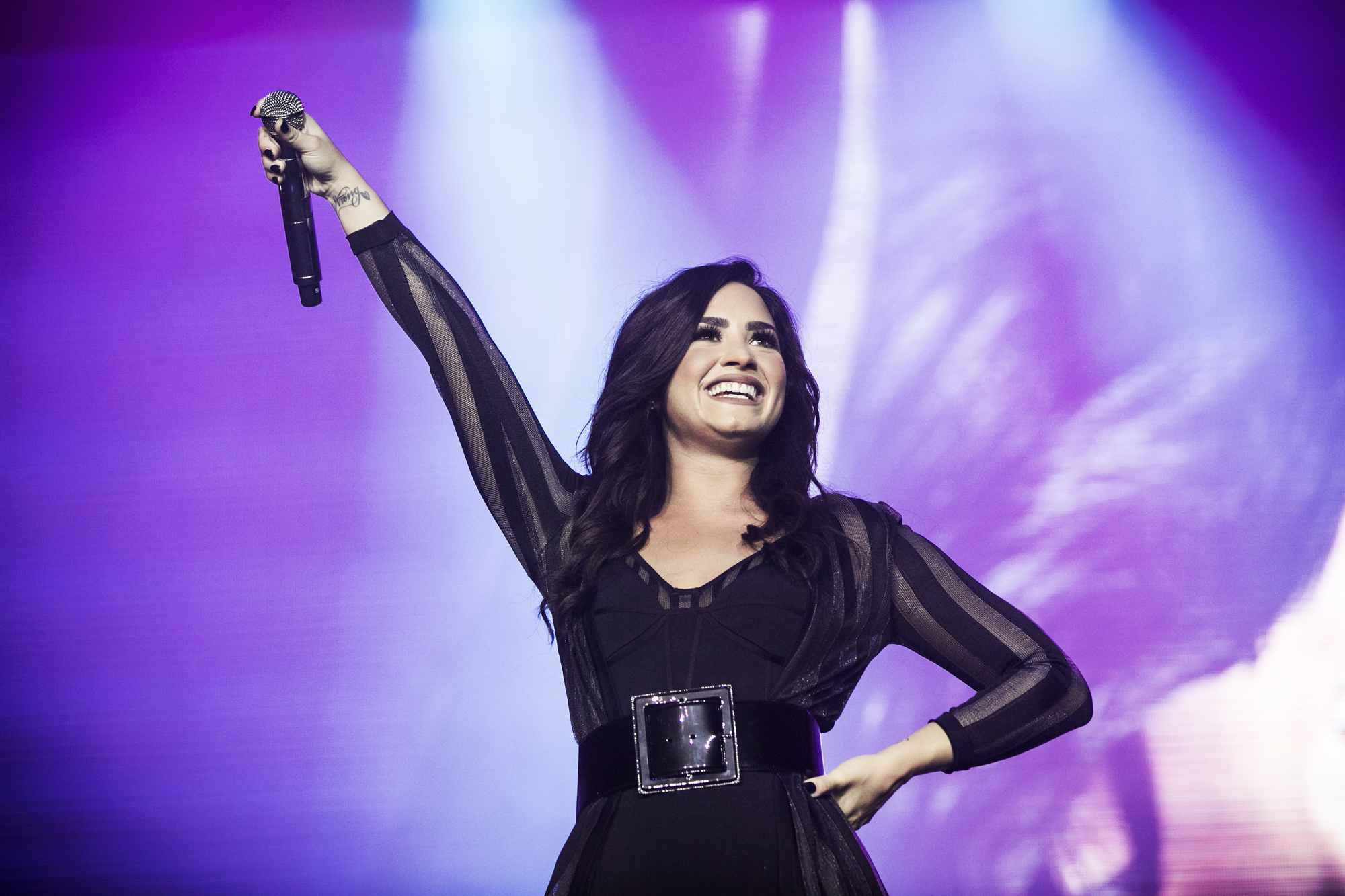 Demi Lovato faz único show no Brasil e arrasa... | Capricho