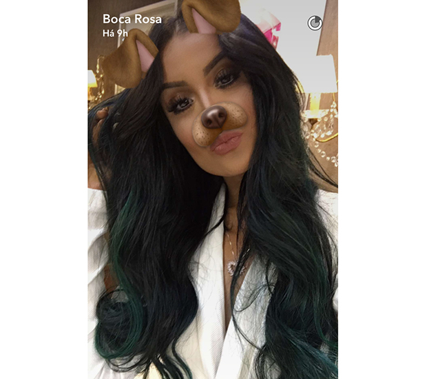 Bianca Andrade cabelo verde