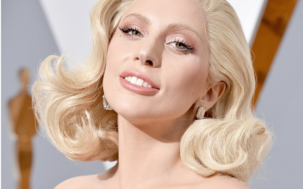 'É um esforço diário', desabafa Lady Gaga sobre doença mental 'É um esforço diário', desabafa Lady Gaga sobre doença mental