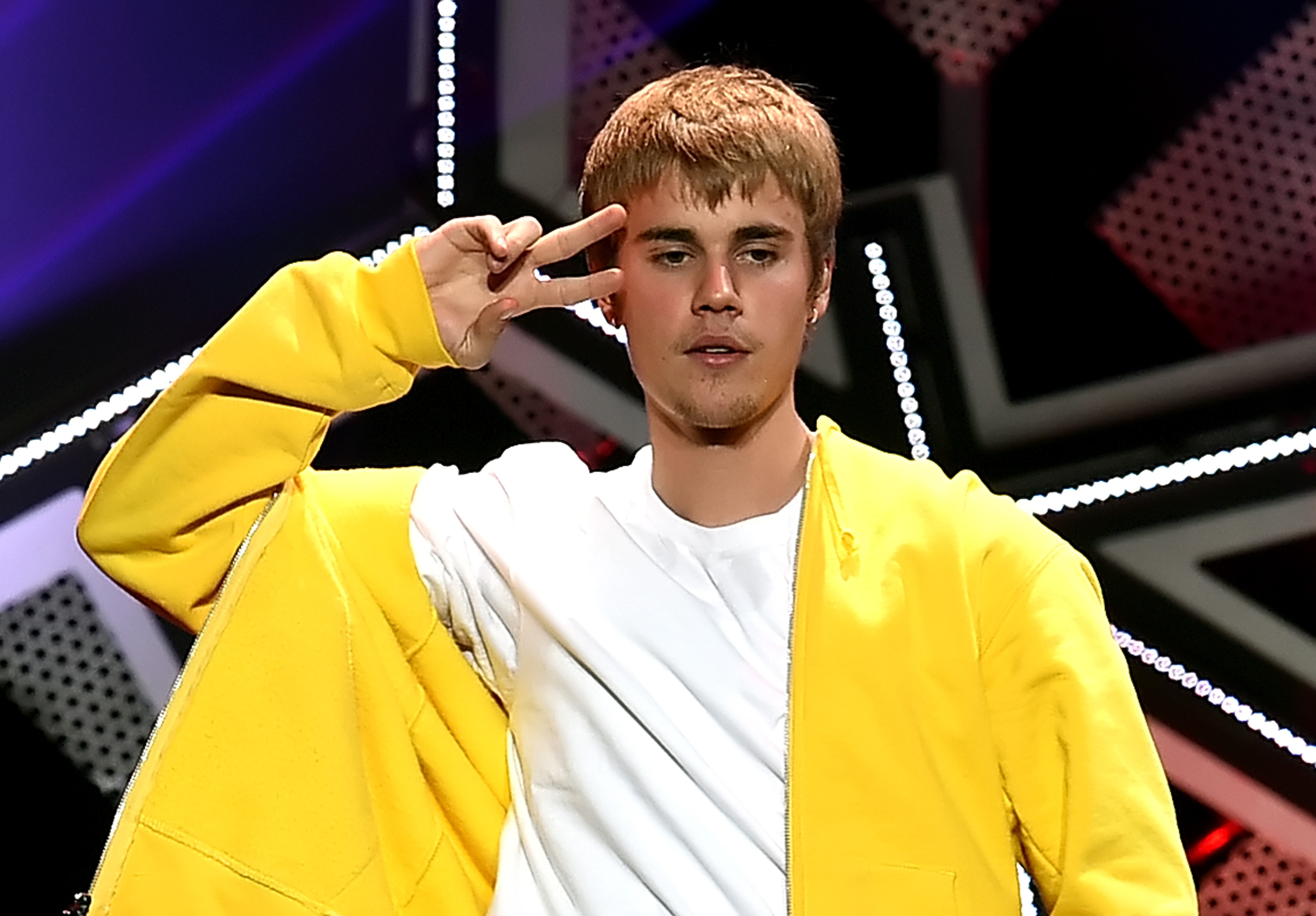 justin-bieber-jingle-ball Kevin Winter/Getty Images for iHeartMedia