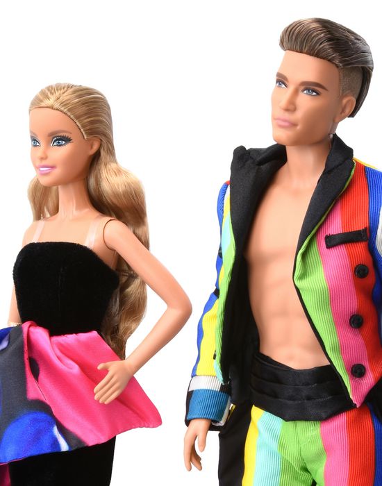 EGO - Grife Moschino mostra coleção de verão inspirada na Barbie - notícias  de Moda