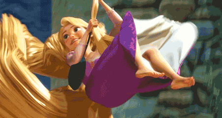 Gif de Rapunzel pendurada em seu próprio cabelo