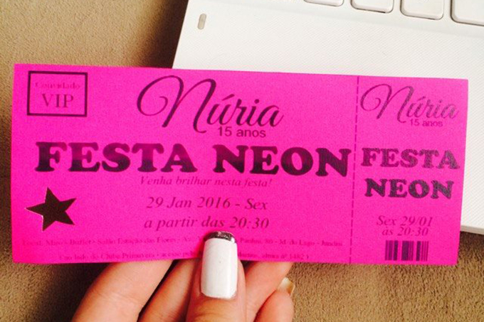 festa-neon-15-anos-9