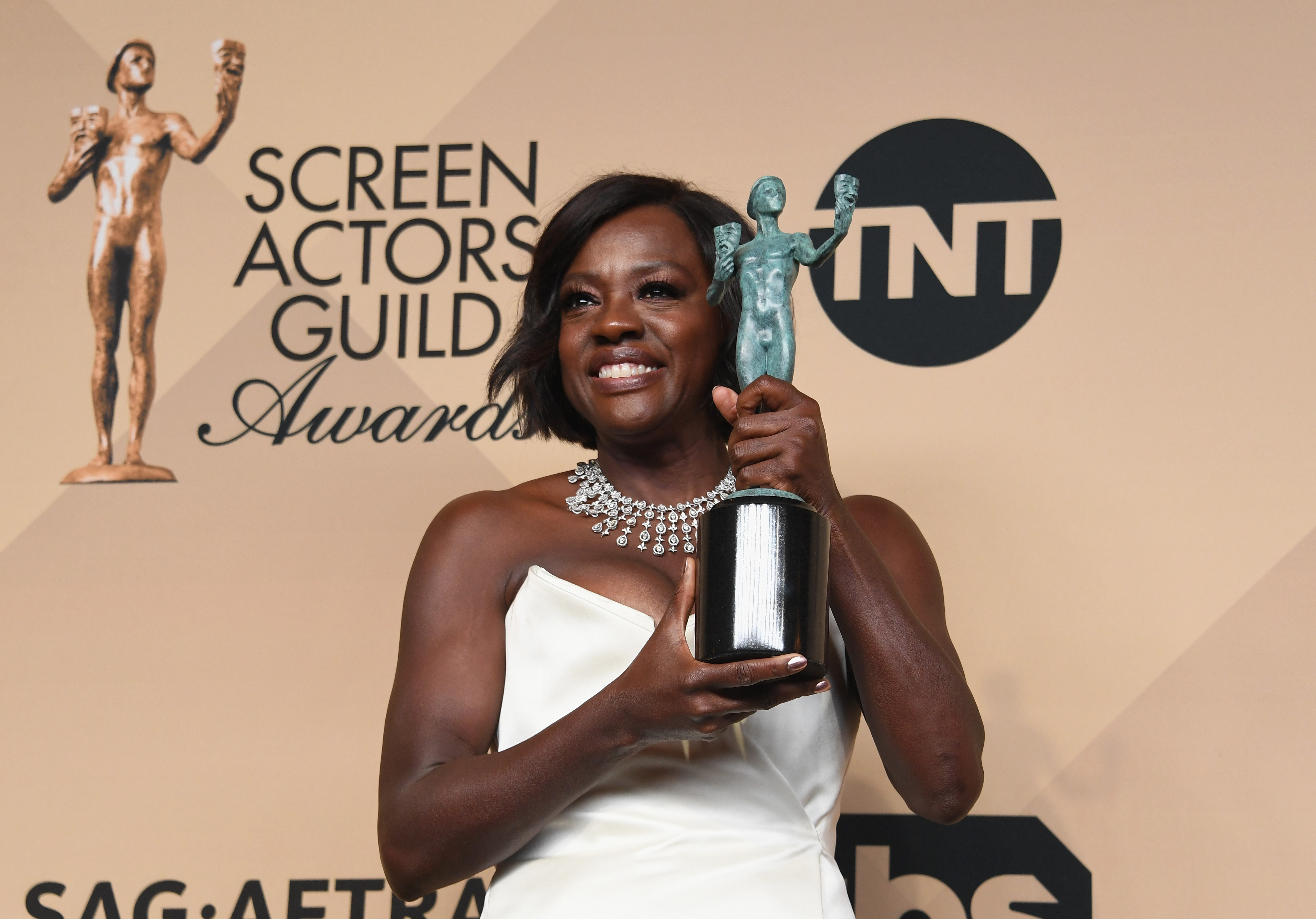 23rd Annual Screen Actors Guild Awards - Press Room (Photo by Alberto E. Rodriguez/Getty Images)
