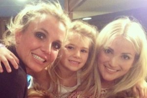 britney-spears-and-family