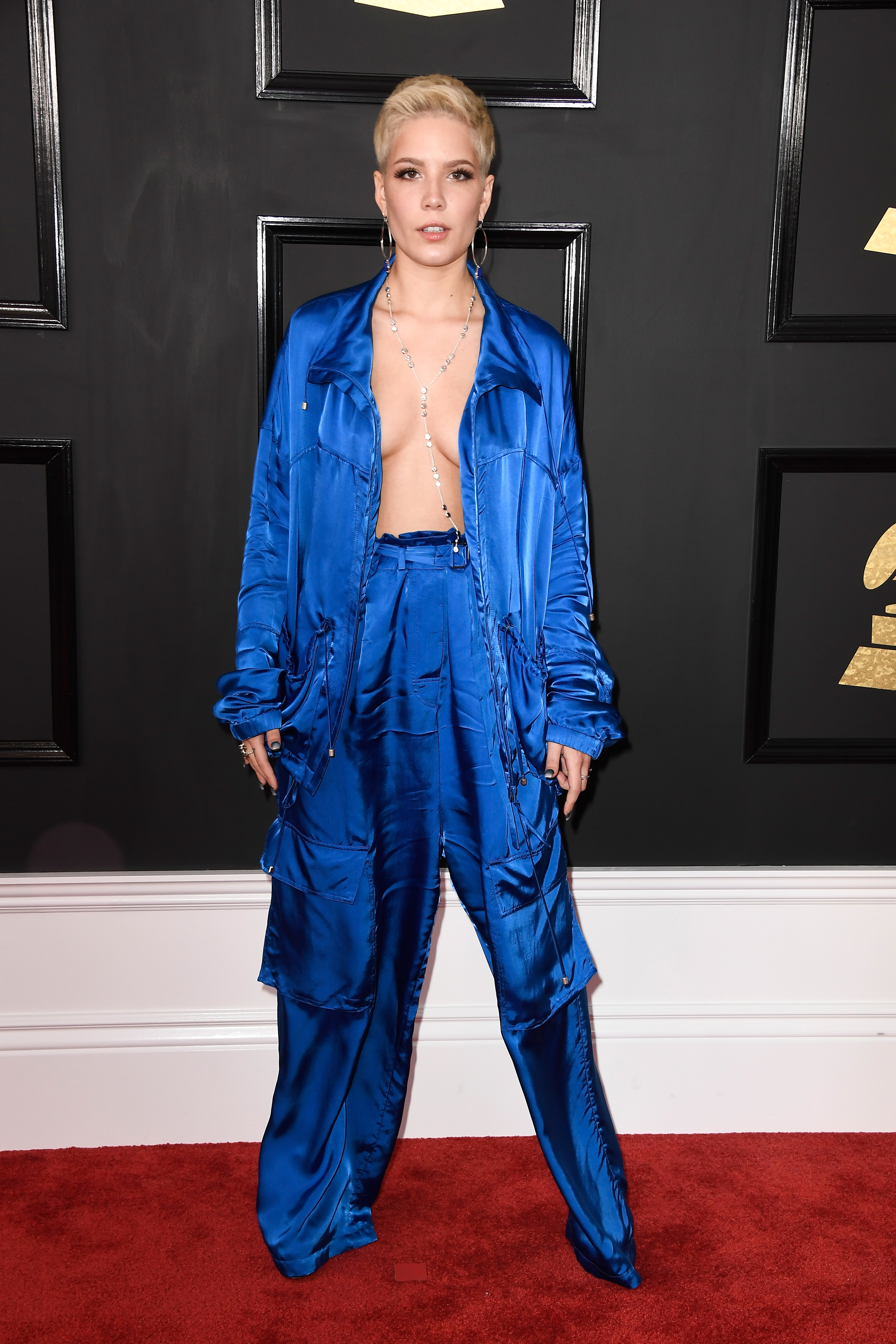 Halsey The 59th GRAMMY Awards - Arrivals Foto: