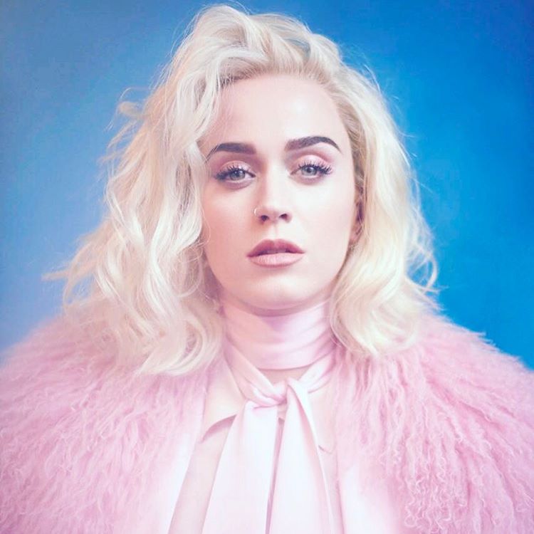 katy-perry-chained-to-the-rhythm Divulgação