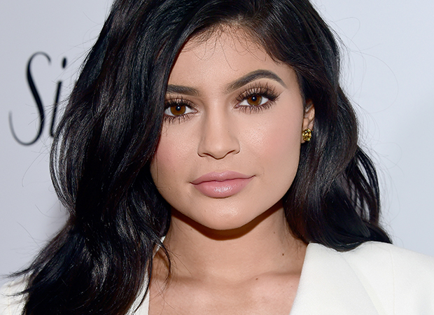 kylie-jenner-iluminador-1 kylie-jenner-iluminador
