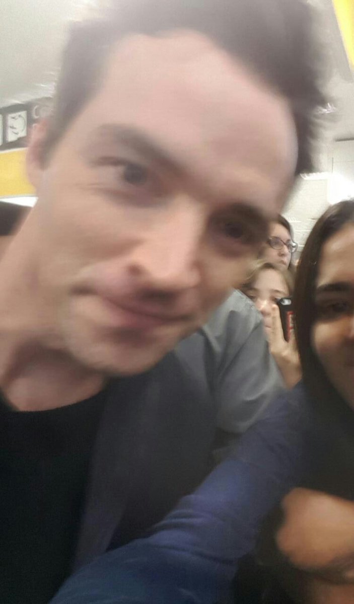 troian-ian-lmjergis-3 (Reprodução/Twitter @lmjergis)