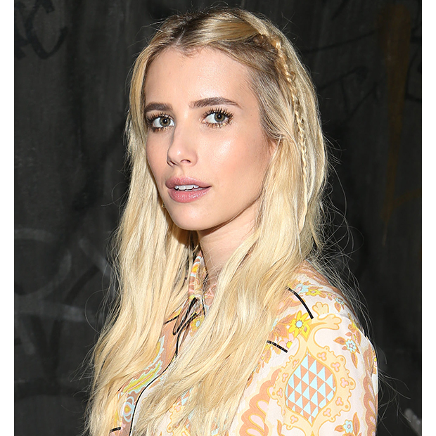 tranças-famosas-emma-roberts