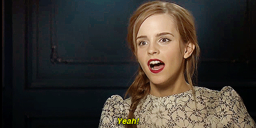 Gif da Emma Watson falando 