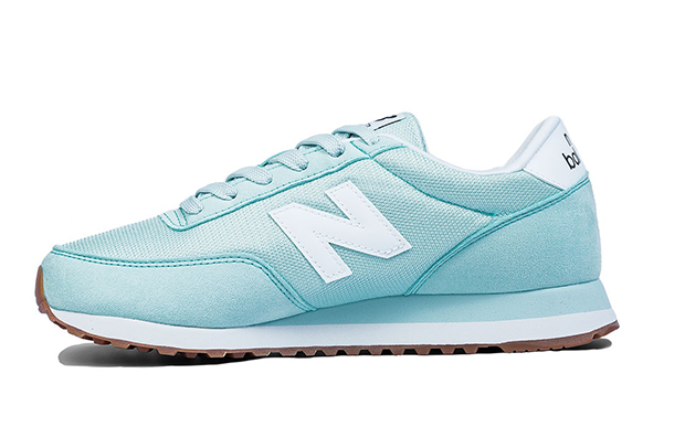 New Balance (R$ 199,90*). New Balance (R$ 199,90*).