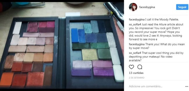 mulher destrói paleta de maquiagem e organiza todas as sombras em uma paleta maior