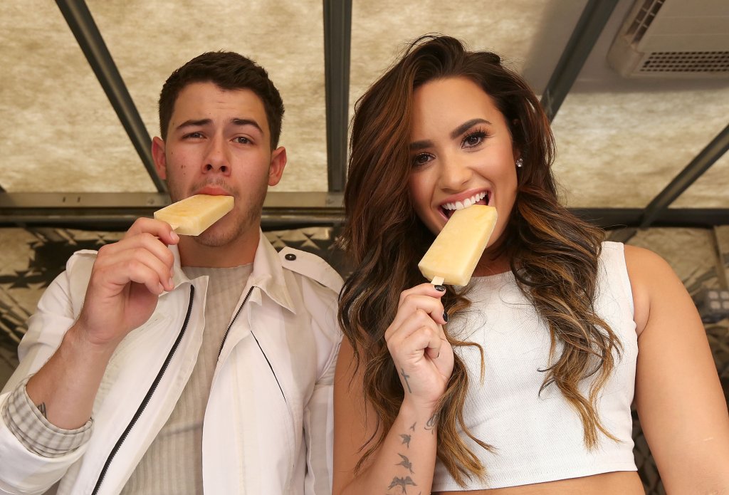 Marriott Rewards Sweet Treats Truck With Demi Lovato & Nick Jonas