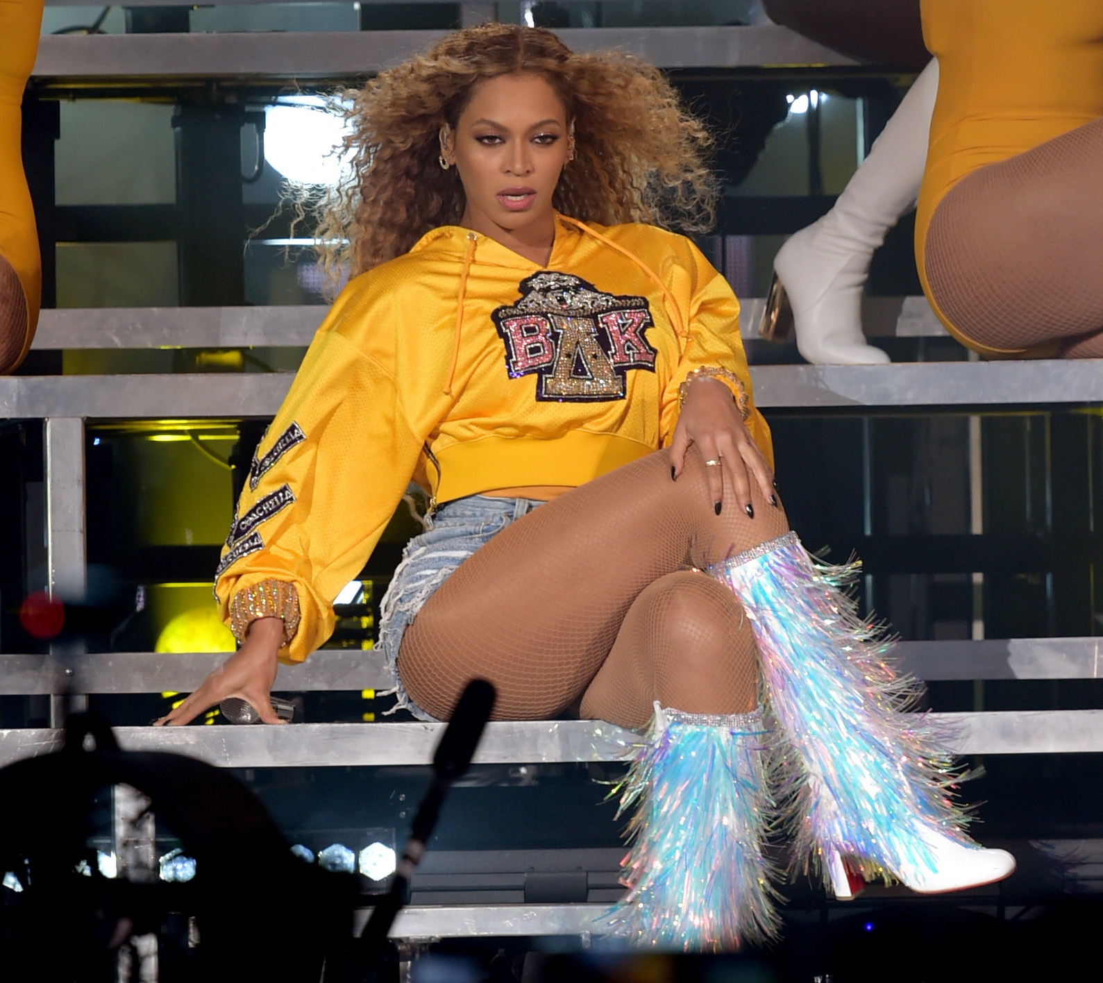 esmalte-coachella-beyonce esmalte-coachella-beyonce