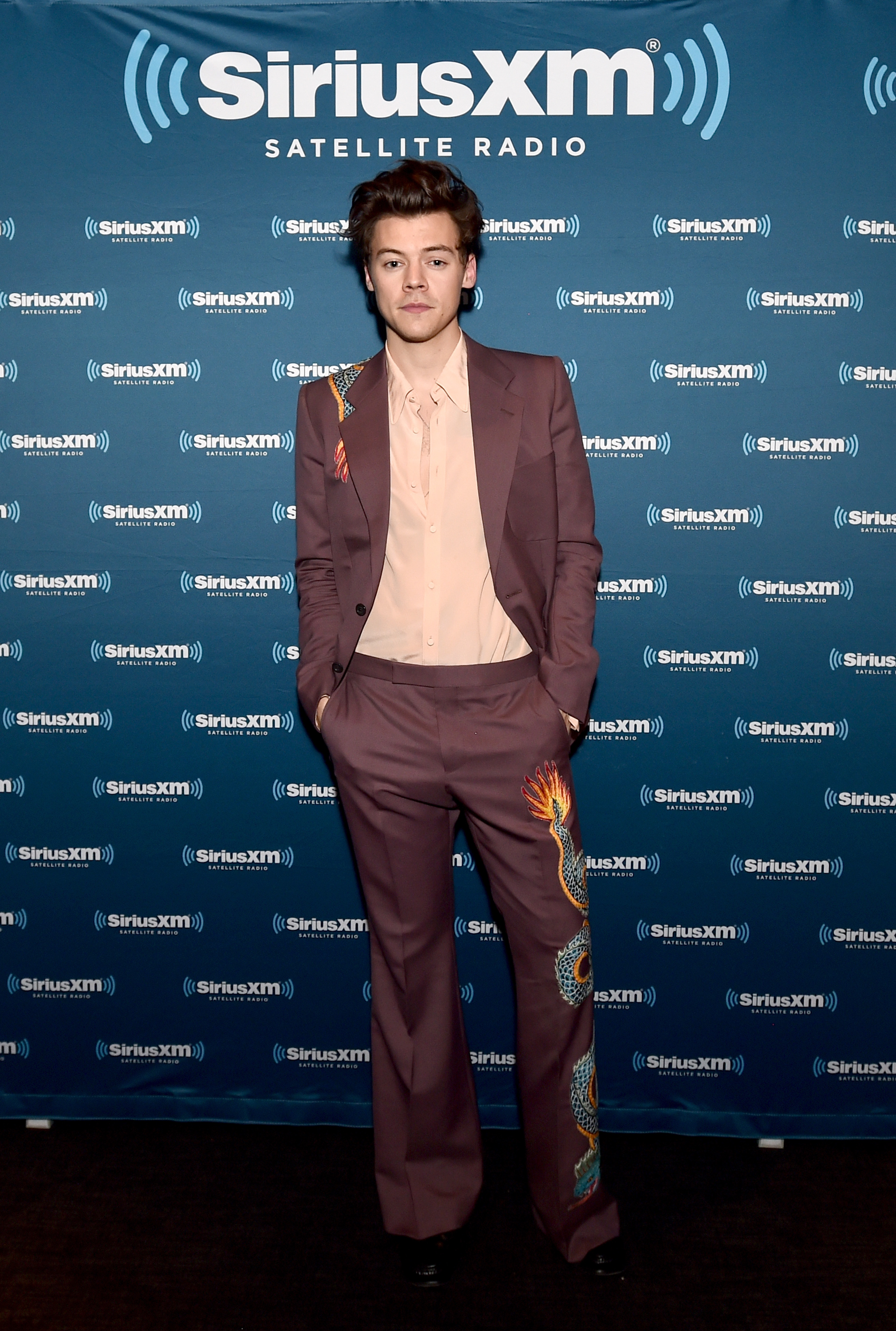 harry-styles-looks-mais-legais harry-styles-looks-mais-legais