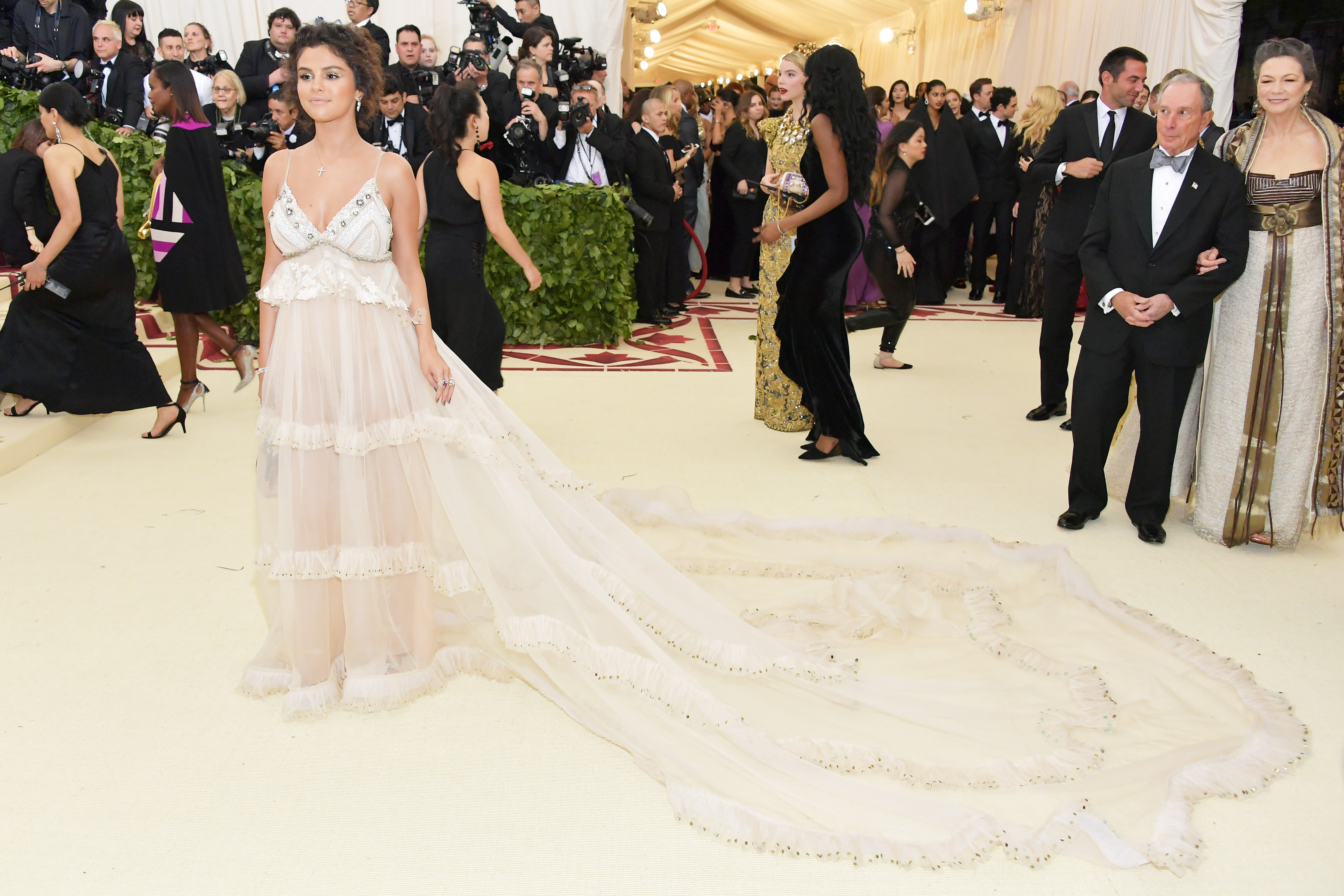 Selena Gomez no MET Gala 2018