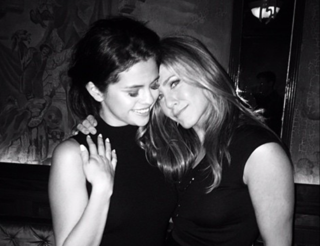 selena-gomez-jennifer-aniston