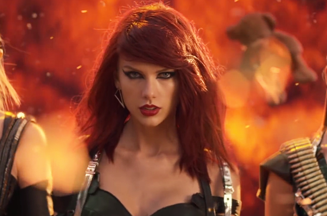 taylor-swift-bad-blood-video-red-wig-2015 taylor-swift-bad-blood-video-red-wig-2015