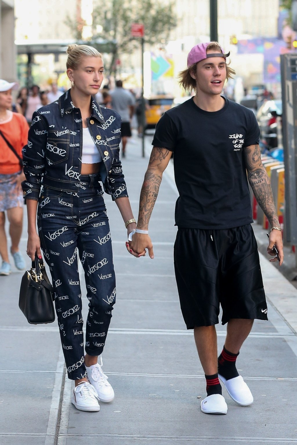 Looks de street style da Hailey Baldwin no street style