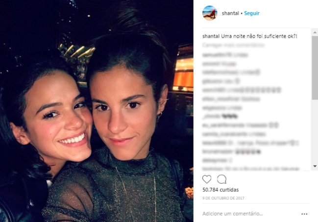 bruna-marquezine-e-shantal-verdelho