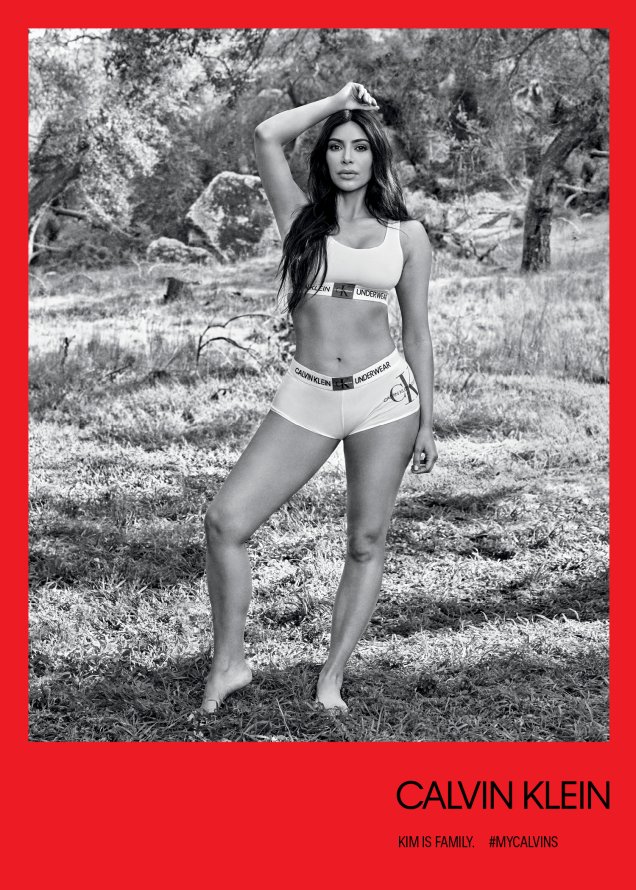 Kim Kardashian na campanha #MYCALVINS.