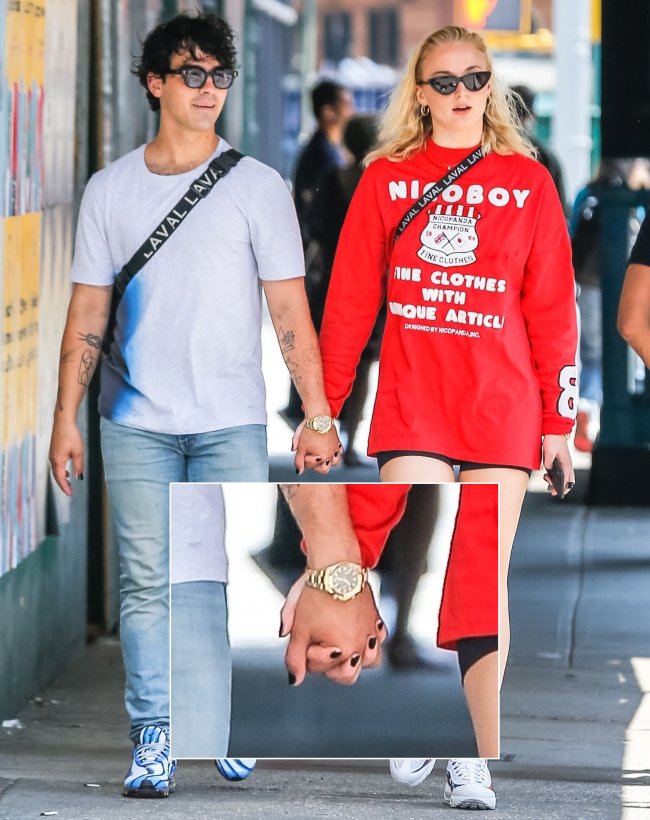 joe-jonas-sophie-turner-usam-esmalte-preto joe-jonas-sophie-turner-usam-esmalte-preto