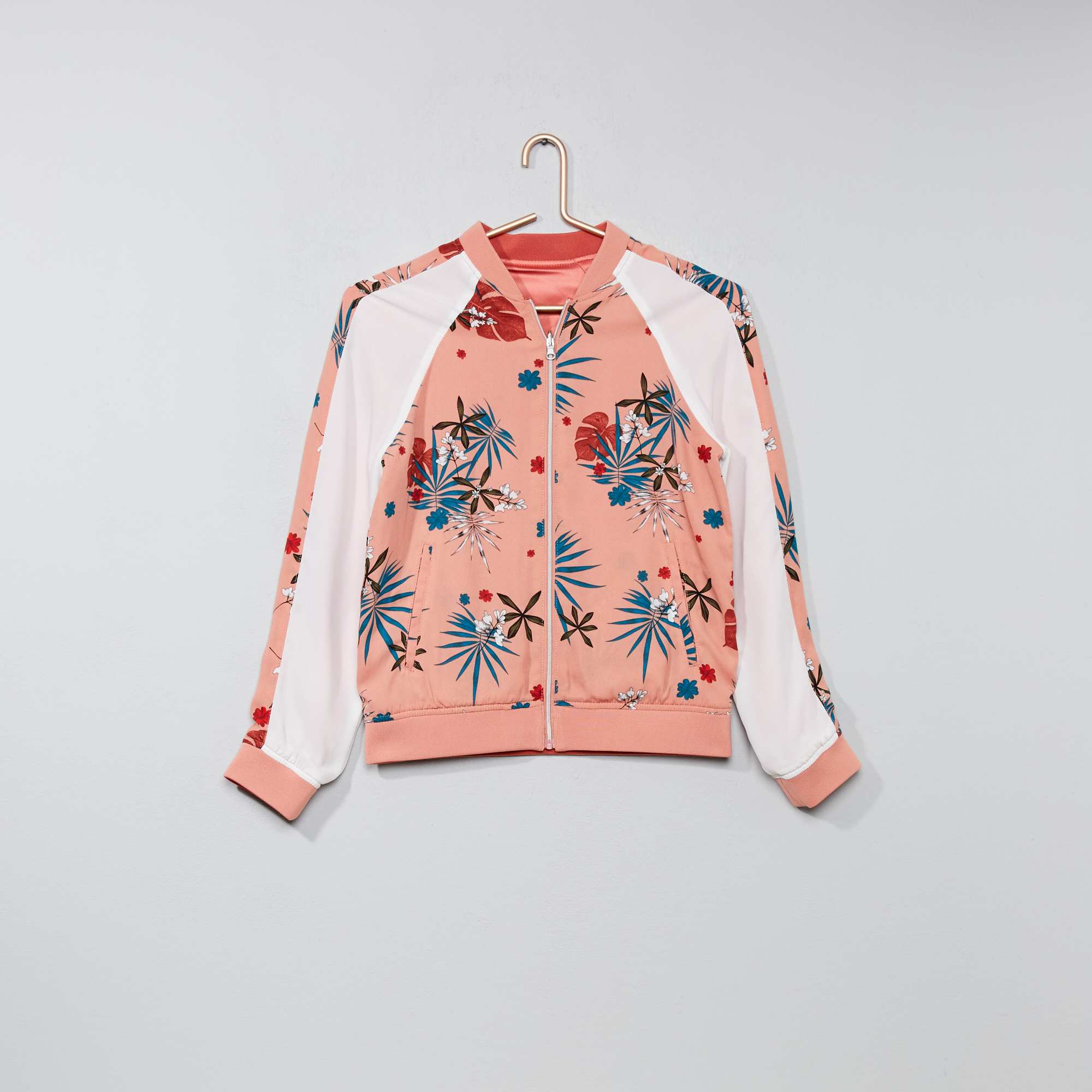 jaqueta-kiabi Jaqueta bomber estampada Kiabi