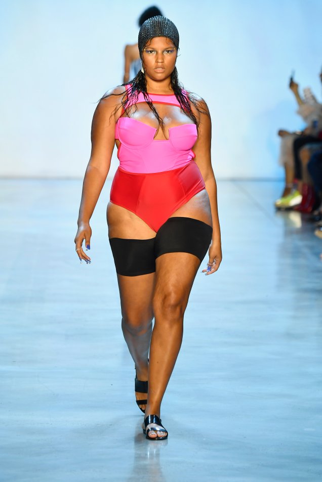 Desfile da Chromat na NYFW. Desfile da Chromat na NYFW.