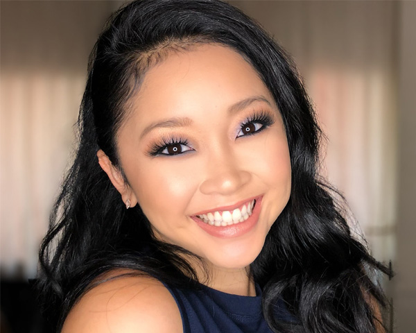 lana-condor-maquiagem-cilios lana-condor-maquiagem-cilios
