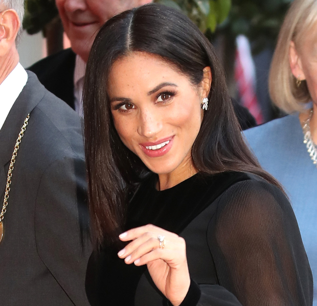 meghan-markle-cabelo-solto-e-liso-1 meghan-markle-cabelo-solto-e-liso-1