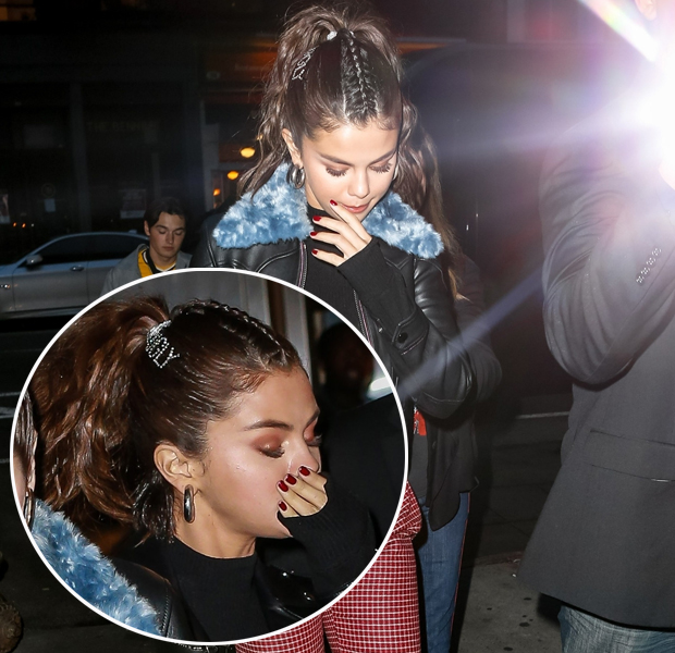 selena-gomez-presilha-cabelo-ugly selena-gomez-presilha-cabelo-ugly