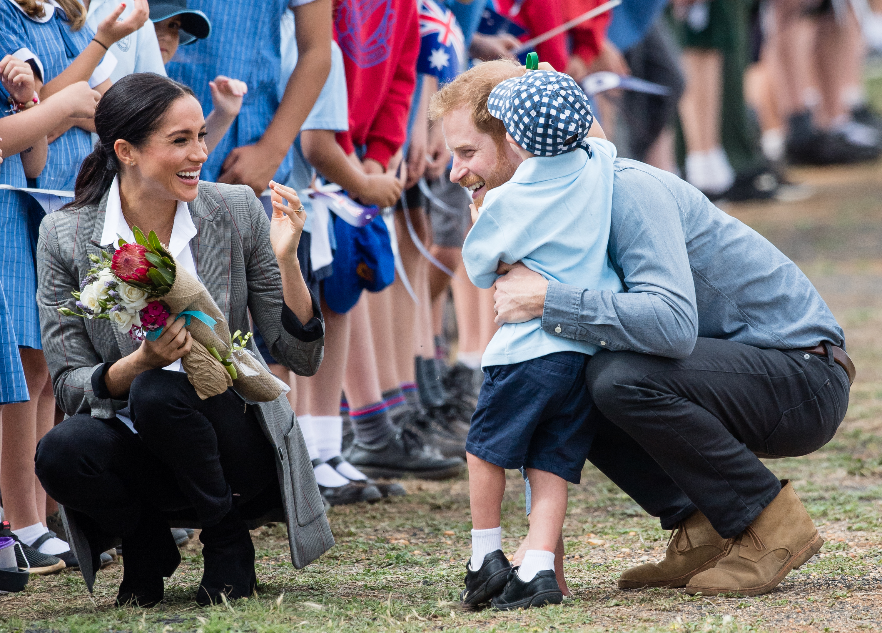 Meghan Markle diz que família real se preocupava com a cor de seu