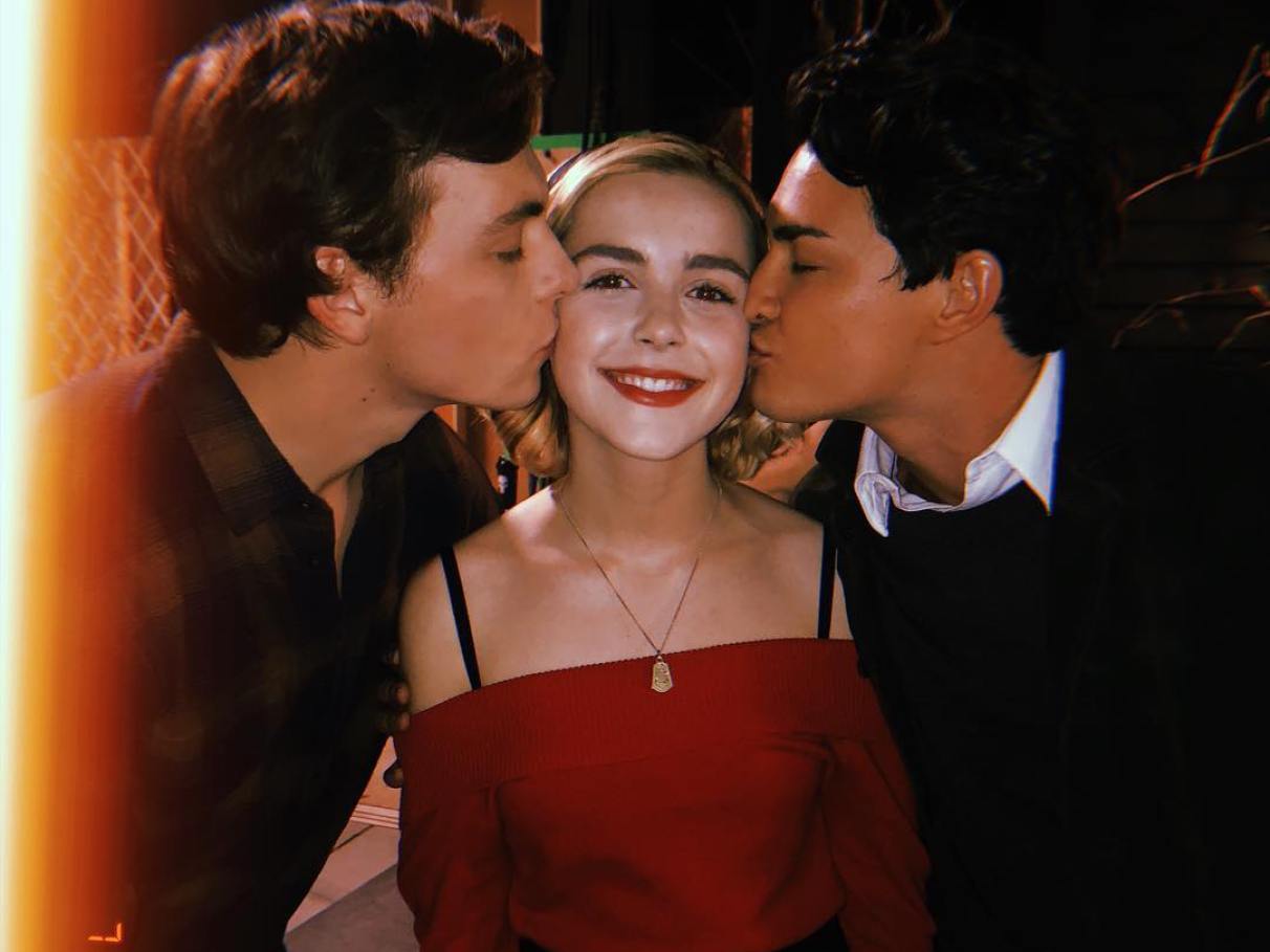 Kiernan Shipka conta com quem acha que Sabrina... | Capricho