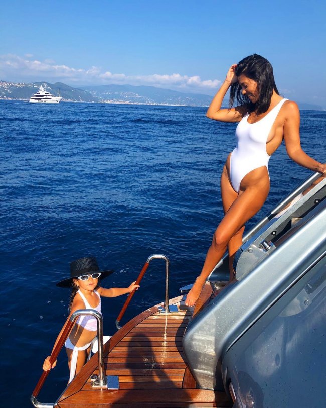 Kourtney Kardashian e Penelope.