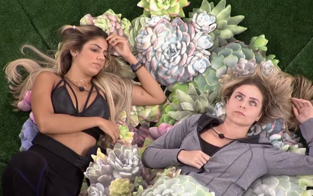Paula e Hariany estão em cima do muro no Big Brother Brasil 19