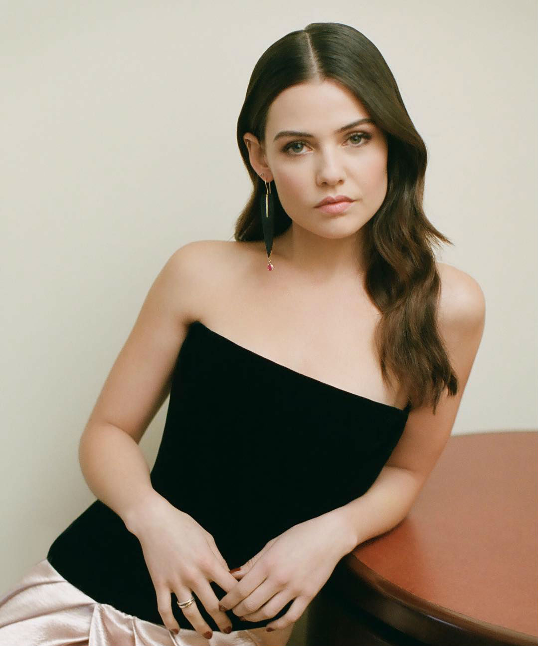 danielle-campbell danielle-campbell